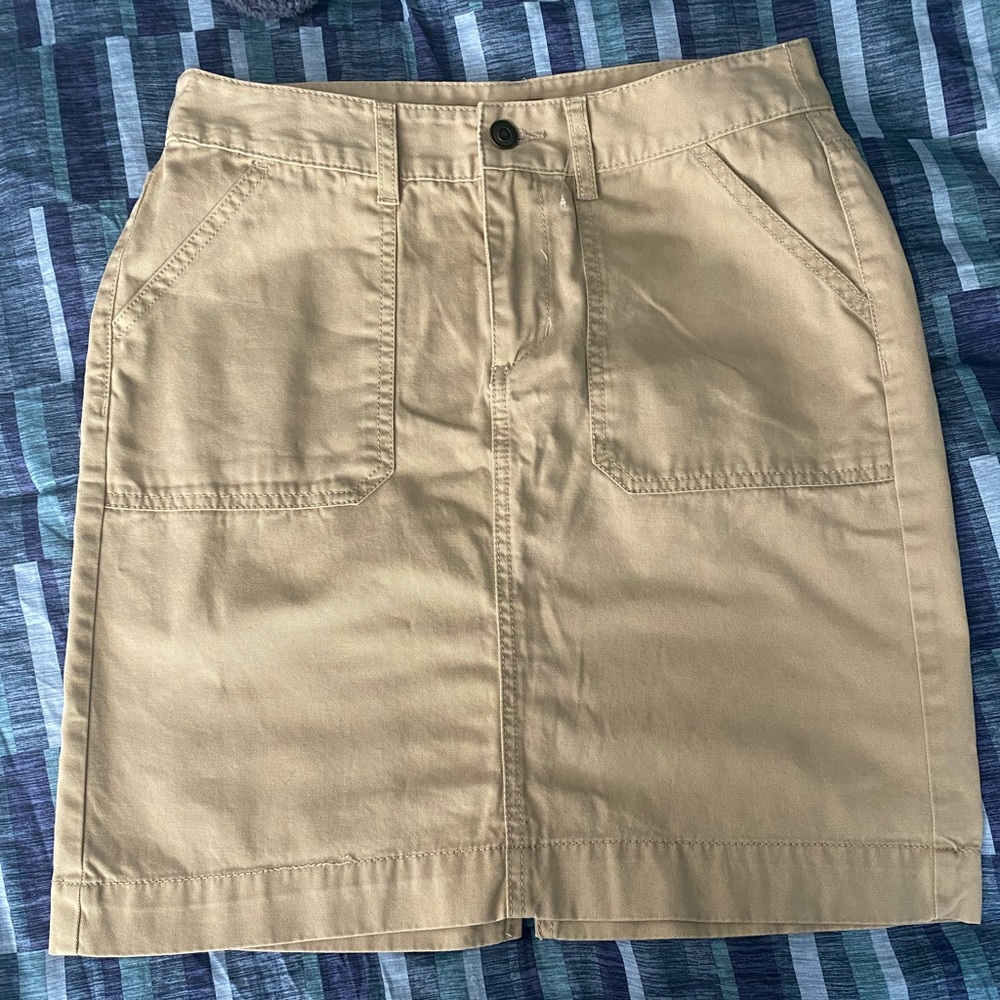 Kaki skirt